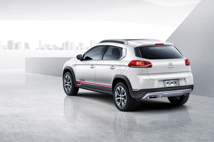  Citroen C-XR Concept 2014 года  (фото 2 из 6)